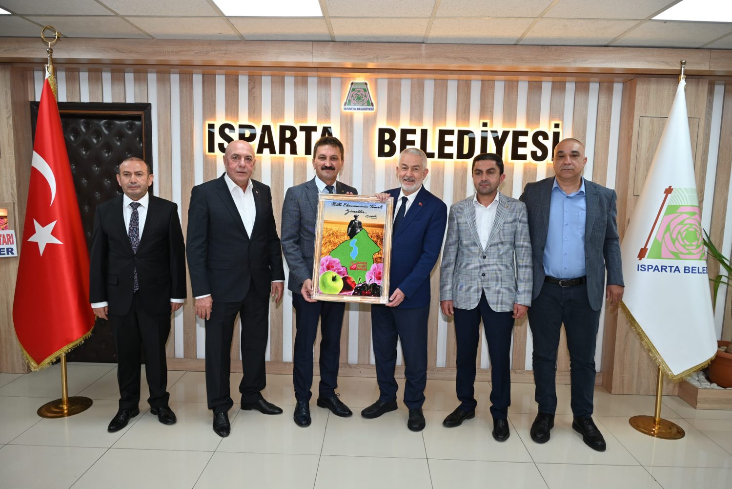 Başkan Başdeğirmen, Ticaret Borsası Başkanı Şahin ve yönetimi ile bir araya geldi.