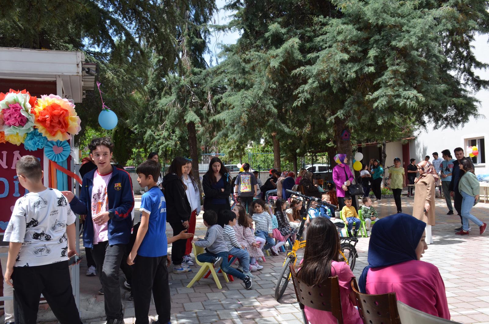 Kültür Koleji’nde “bahar”