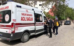Dolmuşla motorlu bisiklet çarpıştı: 5 yaralı var