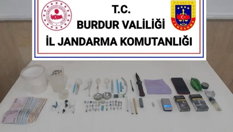 Burdur’da 15 şüpheliye gözaltı, 5 siteye erişim engeli