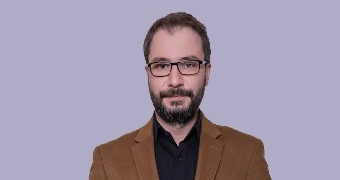 AK Parti İl Başkanı Er; “Depreme dayanıksız yurtlar için sorumlu müdürler adına özür dileriz”