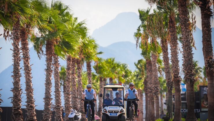 Plajlar, parklar ve bahçelerde güvenliği sağlamak için pedal çeviriyorlar