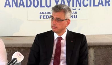 Sağlık Bakanı: İnsanlar paniklemesin, gereken tedbirler alındı