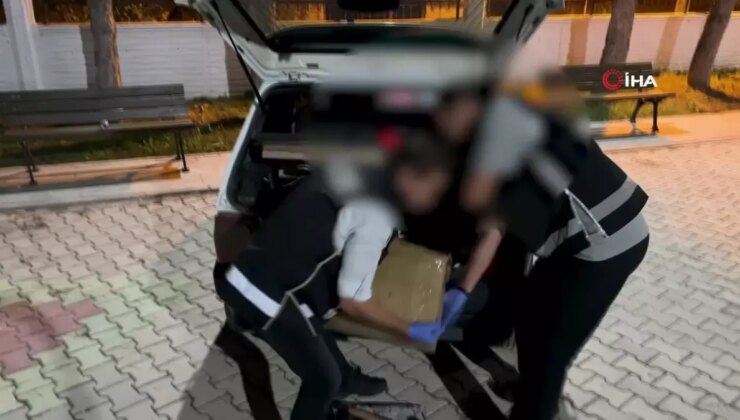 Isparta’da kaçak silah operasyonu: 30 tabanca ele geçirildi