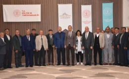 ‘Canlar’ Afyon’da buluştu: “Alevi-Bektaşi toplumlar bir araya gelsin”