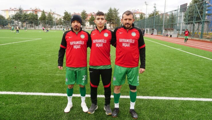 Aile boyu futbol tutkusu: Öncü Ailesi aynı takımda