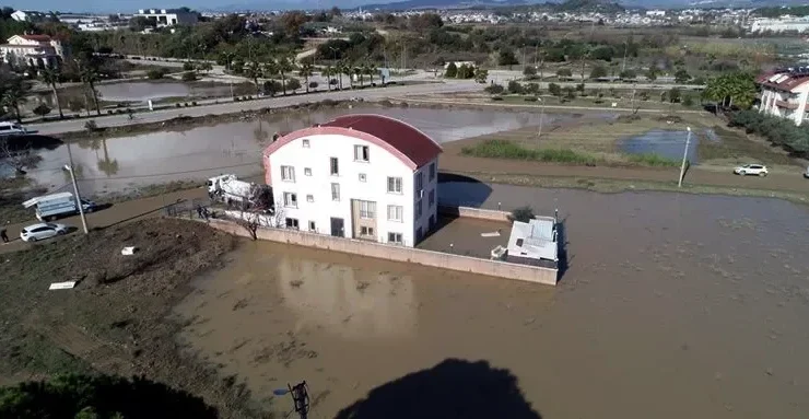 Manavgat’ta sel felaketi sonrası yaşam normale dönüyor