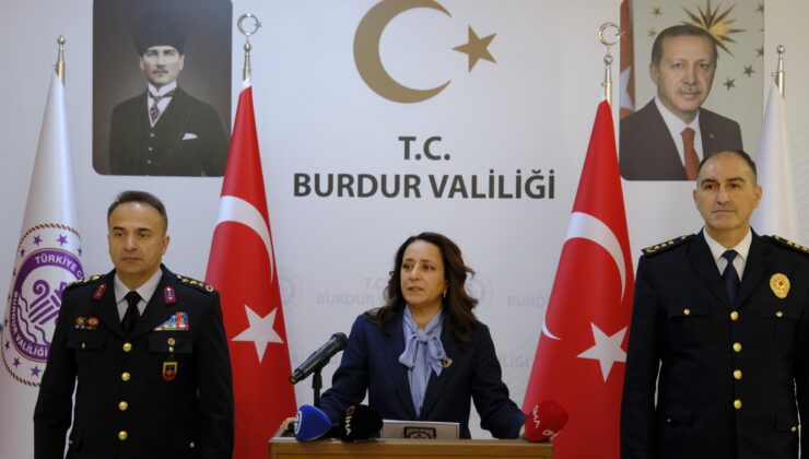 Burdur Valisi aralık ayı güvenlik ve asayiş toplantısında konuştu