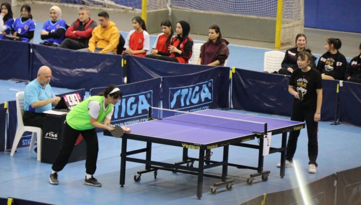 Üniversitelerarası Masa Tenisi Şampiyonası MAKÜ’de