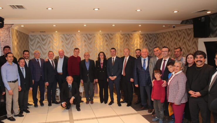 Vali Bilgihan, Ankara’daki geleneksel iftar programına katıldı