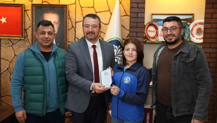 Başkan Öztaş: Gençlerimiz bizleri gururlandırıyor!