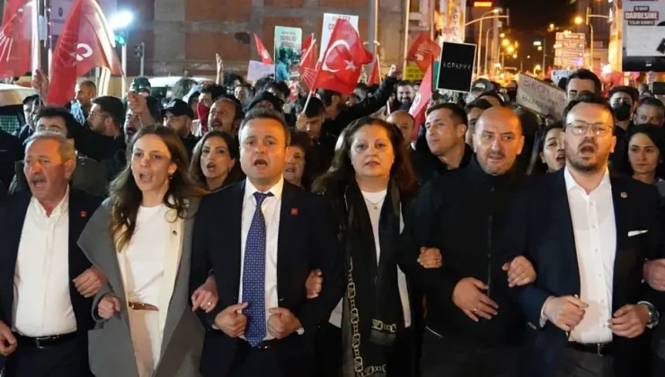 Afyon’da CHP’liler İmamoğlu İçin Yürüdü