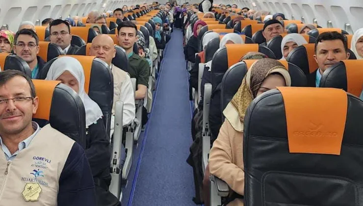 Kutsal Topraklardan Afyon’a Dönüş: Umrecilerden Mesaj Var