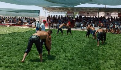 Karaadilli Er Meydanı’nda Nefesler Tutulsun! Türkiye’nin Pehlivanları 42. Kez Er Meydanında