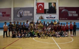 Okul Sporları Futsal Müsabakaları Sona Erdi