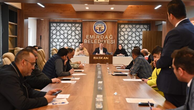 Emirdağ Belediyesi’nden Yeni Evlenecek Çiftlere Beyaz Eşya Desteği