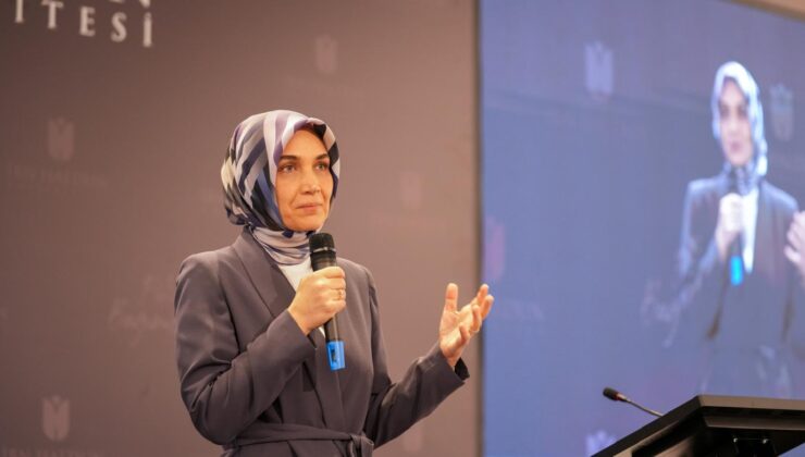 Şehirlerin Geleceğini Gençlerle İnşa Etmek: İbn Haldun Akademisi’nde Devlet-Millet Bütünleşmesi Konuşuldu