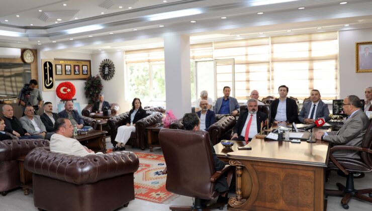 CHP Heyeti Tural’ı ziyaret etti