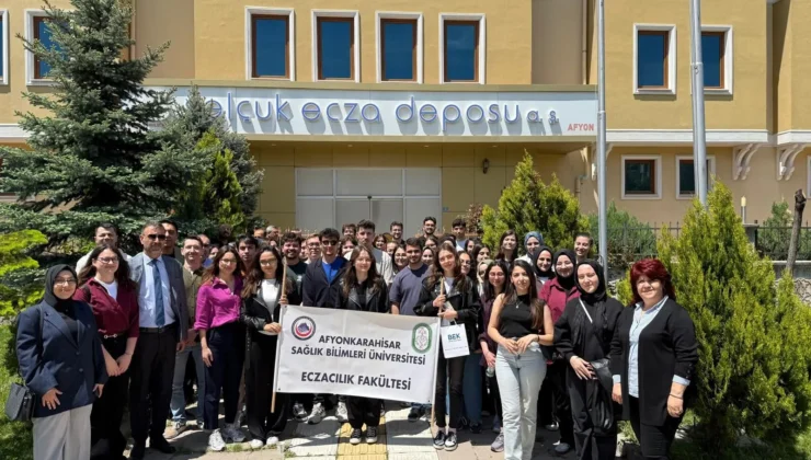 “186 Yıllık Bilimsel Miras, Genç Eczacılarla Büyüyor”