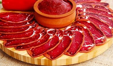 Afyon Pastırması Avrupa Sahnesinde: Türkiye’nin Lezzet Gücü AB’den Tescil Aldı!