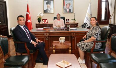 Afyon Valiliği’nden Uğurlama Ziyareti: Vali Yardımcısı Mehmet Keklik’e Yeni Görevinde Başarı Dileği