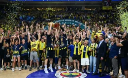 Basketbol Süper Ligi’nde Şampiyon Fenerbahçe Beko: Sarı-Lacivertlilerden Tarihi Üçleme!