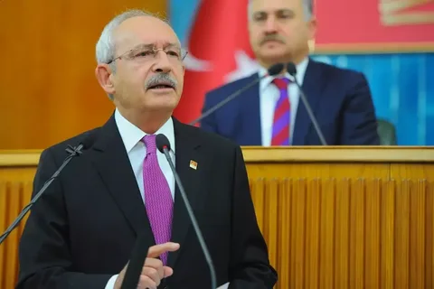 “Olmaz” Dedi, Oldu: Kılıçdaroğlu’nun Geri Dönüşü Mü Planlıydı?