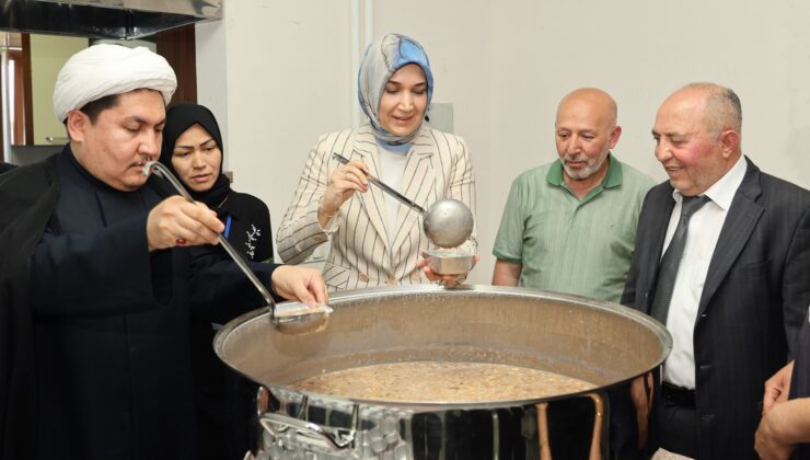 Afyonkarahisar’da Kerbela Şehitleri Dualarla Anıldı, Aşure Paylaşıldı