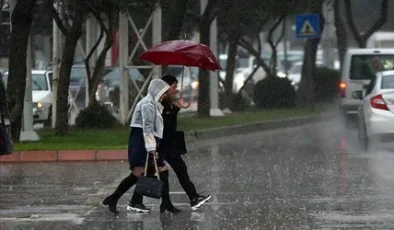 Ege’de 11 İl Alarmda! Meteoroloji’den Sarı Kodlu Uyarı: Sel, Su Baskını ve Fırtınaya Dikkat