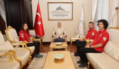 Afyonkarahisar’da AKUT’a Vali’den Tam Destek