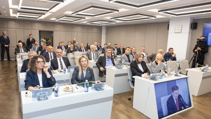 Vali Yiğitbaşı Ve Rektör Karakaş, Basın İlan Kurumu Toplantısına Katıldı