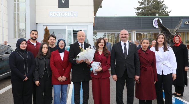 Üniversitelerde ezber bozan dönem: Diploma yetmeyecek, iş deneyimi şart geliyor