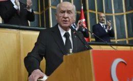 Bahçeli: Bir halkı içten çözmeden hiçbir muhasım gücün başarı şansı yoktur
