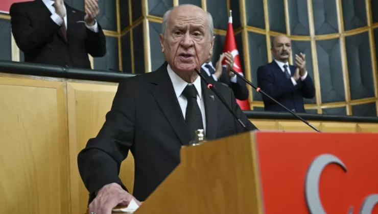 Bahçeli: Bir halkı içten çözmeden hiçbir muhasım gücün başarı şansı yoktur