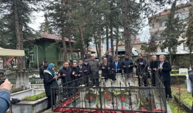 Milli Mücadele kahramanı Hafız İbrahim Demiralay kabri başında anıldı