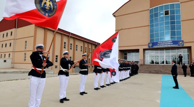 Geleceğin Polisleri Vali Aktaş ile Buluştu