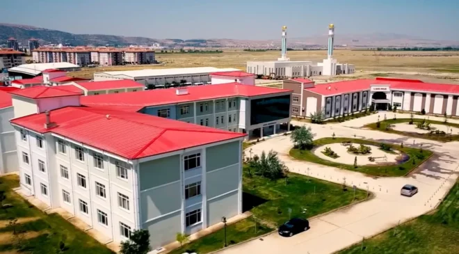 Siyasi Partilerden İl Özel İdare işe alımlarına tepki: “Torpile hayır”