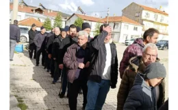 Afyonkarahisar’da duygu dolu uğurlama: Umre kafilesi dualarla kutsal topraklara uğurlandı