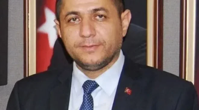 Gazeteci Ahmet Uçmak Kalp Krizi Geçirdi: Yoğun Bakımda Tedavisi Sürüyor