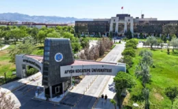 Kampüste Fiyatlar Uçtu, Gençlerin Cüzdanı Delindi: AKÜ’de “Hayattan Ders” Mücadelesi!